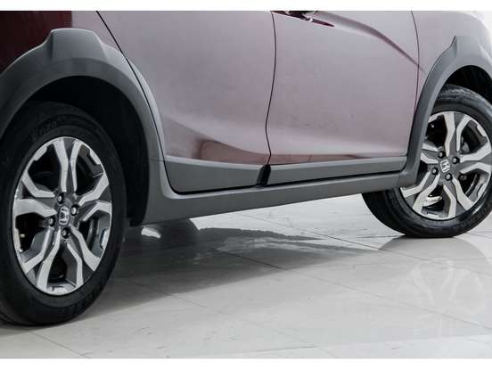 HONDA-WR-V-2017