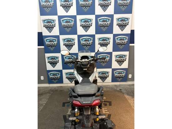 HONDA-ADV-2022