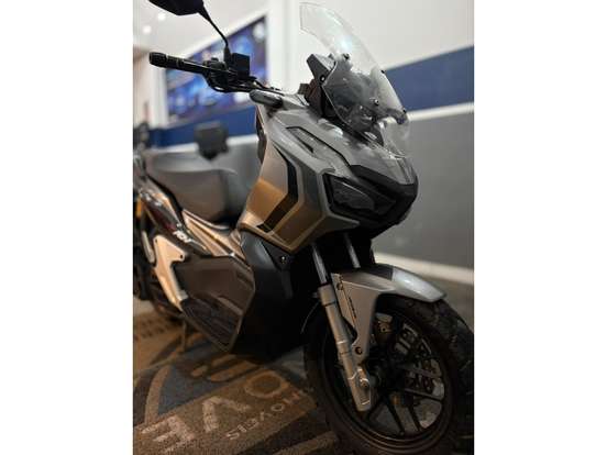 HONDA-ADV-2022