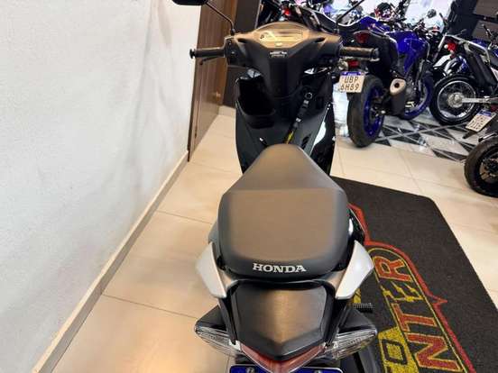 HONDA-BIZ 125 ES-2025
