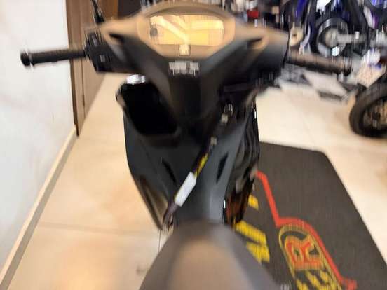 HONDA-BIZ 125 ES-2025