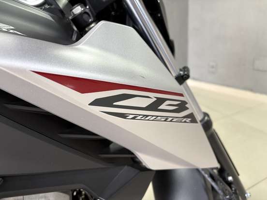 HONDA-CB 300F TWISTER CBS HONDA-CB 300F TWISTER CBS-2025
