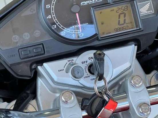 HONDA-CB 300R HONDA-CB 300R-2010