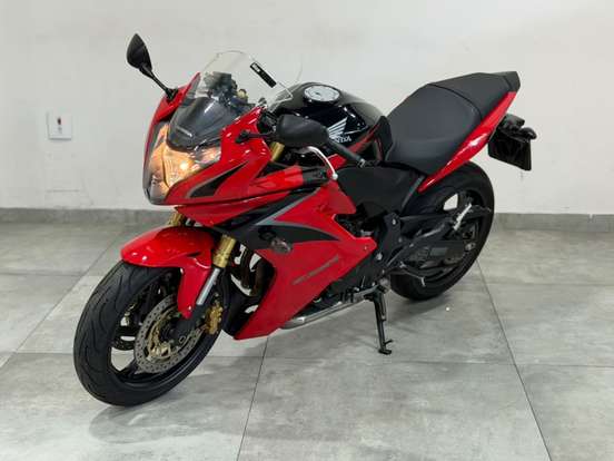 HONDA-CBR 600F-2012