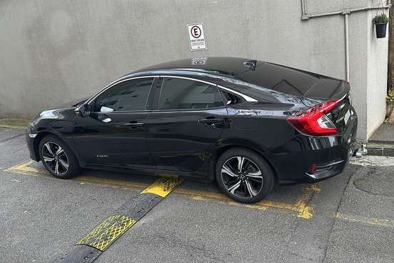 HONDA-CIVIC-2017