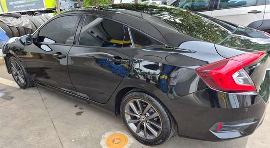 HONDA-CIVIC-2021