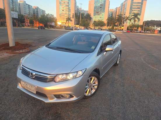 HONDA-CIVIC-2.0 LXR 16V FLEX 4P AUTOMÁTICO HONDA-CIVIC-2014