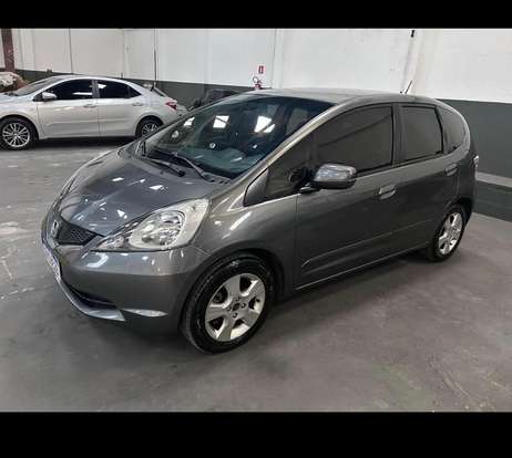 HONDA-FIT-2010