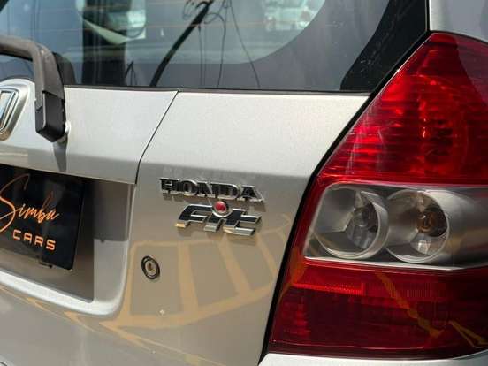 HONDA-FIT-1.4 LX 8V GASOLINA 4P AUTOMÁTICO HONDA-FIT-2005