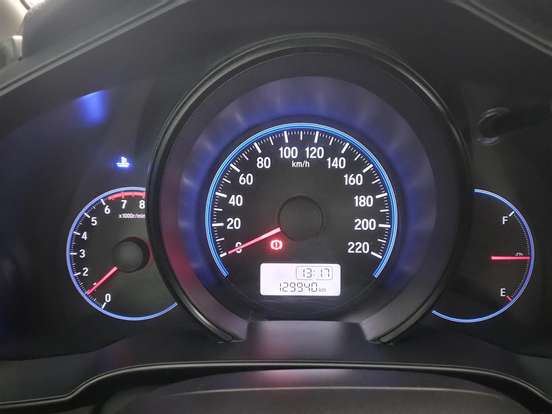 HONDA-FIT-2015