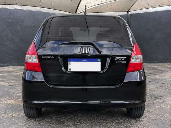 HONDA-FIT-2005