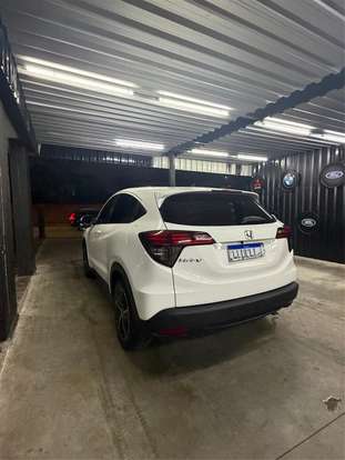 HONDA-HR-V-2019