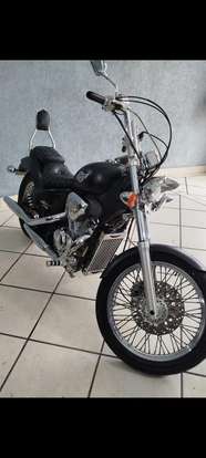 HONDA-SHADOW 600C VT-2002