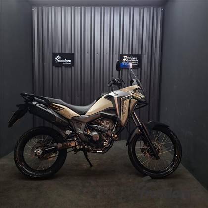 HONDA XRE 300 SAHARA ADVENTURE 