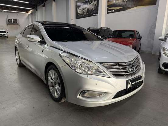 HYUNDAI-AZERA-2012
