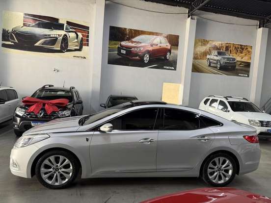 HYUNDAI-AZERA-3.0 MPFI GLS V6 24V GASOLINA 4P AUTOMÁTICO HYUNDAI-AZERA-2012