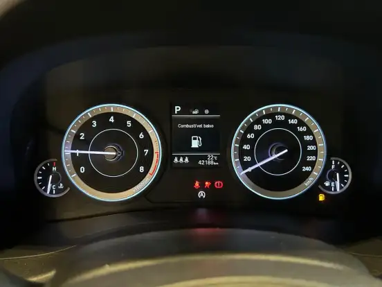 HYUNDAI-CRETA-2024