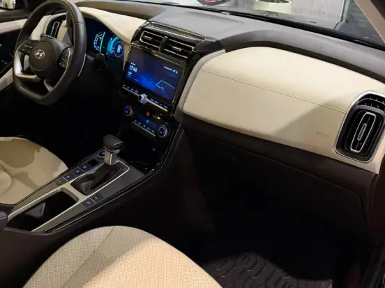 HYUNDAI-CRETA-2.0 FLEX ULTIMATE AUTOMÁTICO HYUNDAI-CRETA-2023