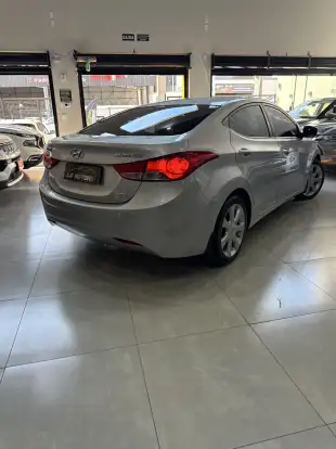 HYUNDAI-ELANTRA-2011