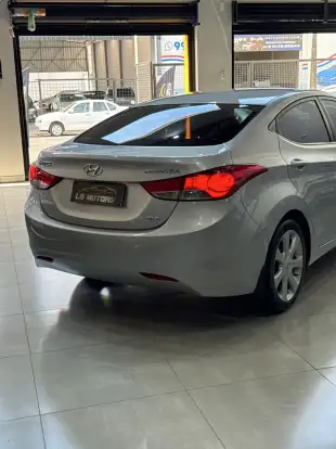 HYUNDAI-ELANTRA-2011