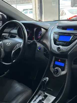 HYUNDAI-ELANTRA-2011