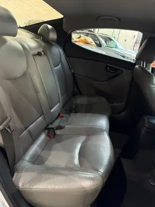 HYUNDAI-ELANTRA-2011
