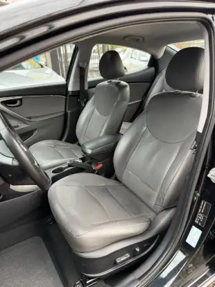 HYUNDAI-ELANTRA-2011