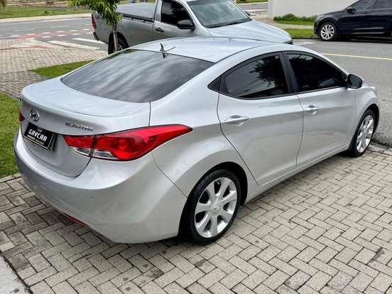 HYUNDAI-ELANTRA-1.8 GLS 16V GASOLINA 4P AUTOMÁTICO HYUNDAI-ELANTRA-2012