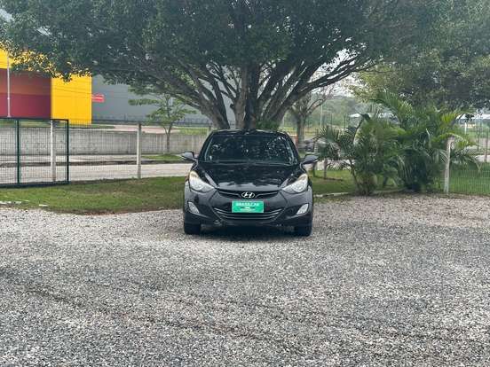 HYUNDAI-ELANTRA-2012
