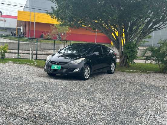 HYUNDAI-ELANTRA-2012