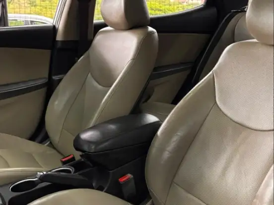 HYUNDAI-ELANTRA-2.0 GLS 16V FLEX 4P AUTOMÁTICO HYUNDAI-ELANTRA-2013