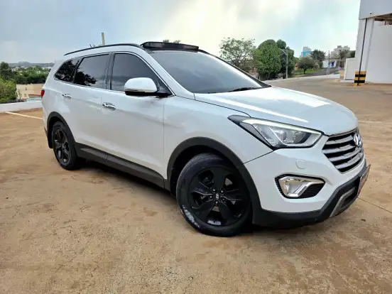 HYUNDAI-GRAND SANTA FÉ-3.3 MPFI V6 4WD GASOLINA 4P AUTOMÁTICO HYUNDAI-GRAND SANTA FÉ-2013
