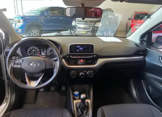 HYUNDAI-HB20-2022