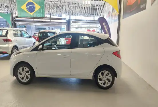 HYUNDAI-HB20-2020