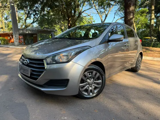 HYUNDAI HB20 1.0 COMFORT 12V FLEX 4P MANUAL