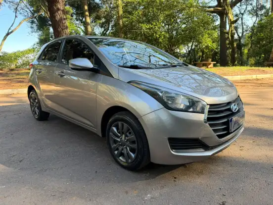 HYUNDAI-HB20-2017
