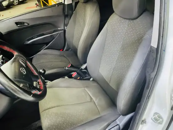 HYUNDAI-HB20-2016