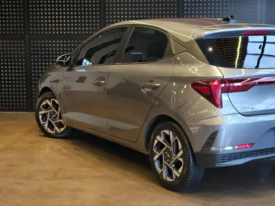 HYUNDAI-HB20-1.0 TGDI FLEX COMFORT AUTOMÁTICO HYUNDAI-HB20-2023