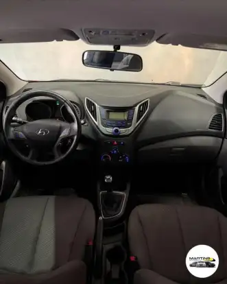 HYUNDAI-HB20-1.6 PREMIUM 16V FLEX 4P MANUAL HYUNDAI-HB20-2013