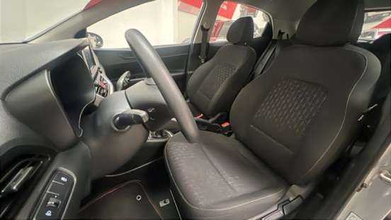 HYUNDAI-HB20-2025