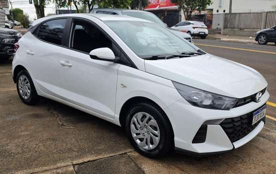 HYUNDAI-HB20-2023