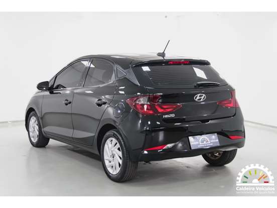HYUNDAI-HB20-2021
