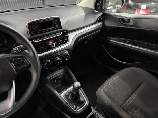 HYUNDAI-HB20-2024