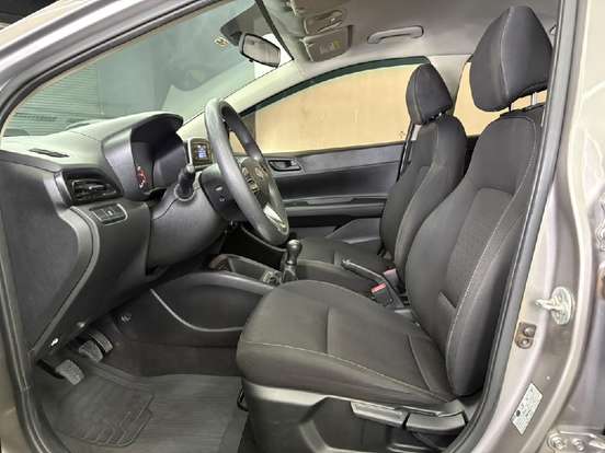 HYUNDAI-HB20-2023
