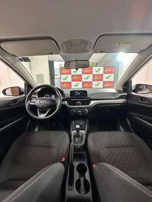 HYUNDAI-HB20-2023