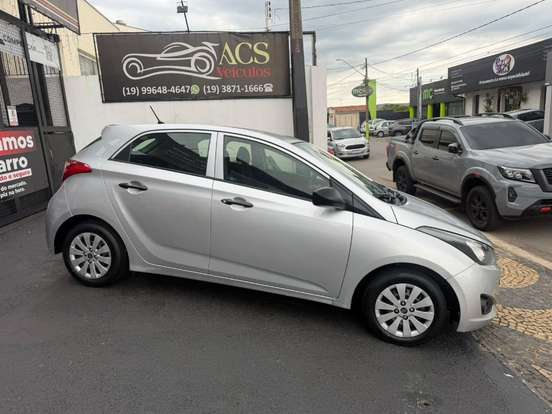 HYUNDAI-HB20-1.0 COMFORT 12V FLEX 4P MANUAL HYUNDAI-HB20-2013