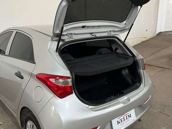 HYUNDAI-HB20-1.0 COMFORT PLUS 12V FLEX 4P MANUAL HYUNDAI-HB20-2012