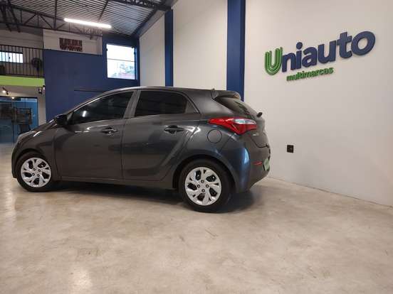 HYUNDAI-HB20-2014