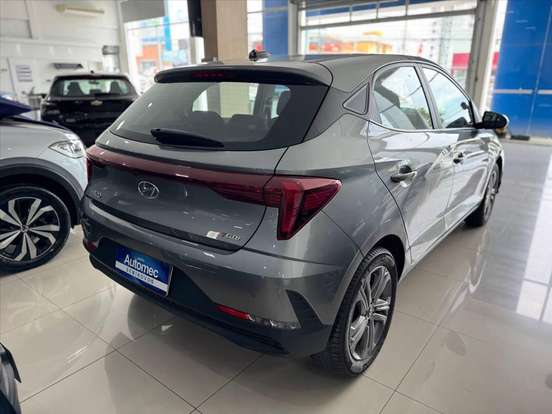 HYUNDAI-HB20-2024