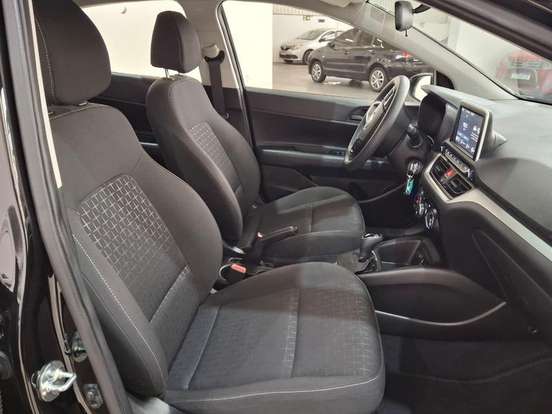 HYUNDAI-HB20-2024